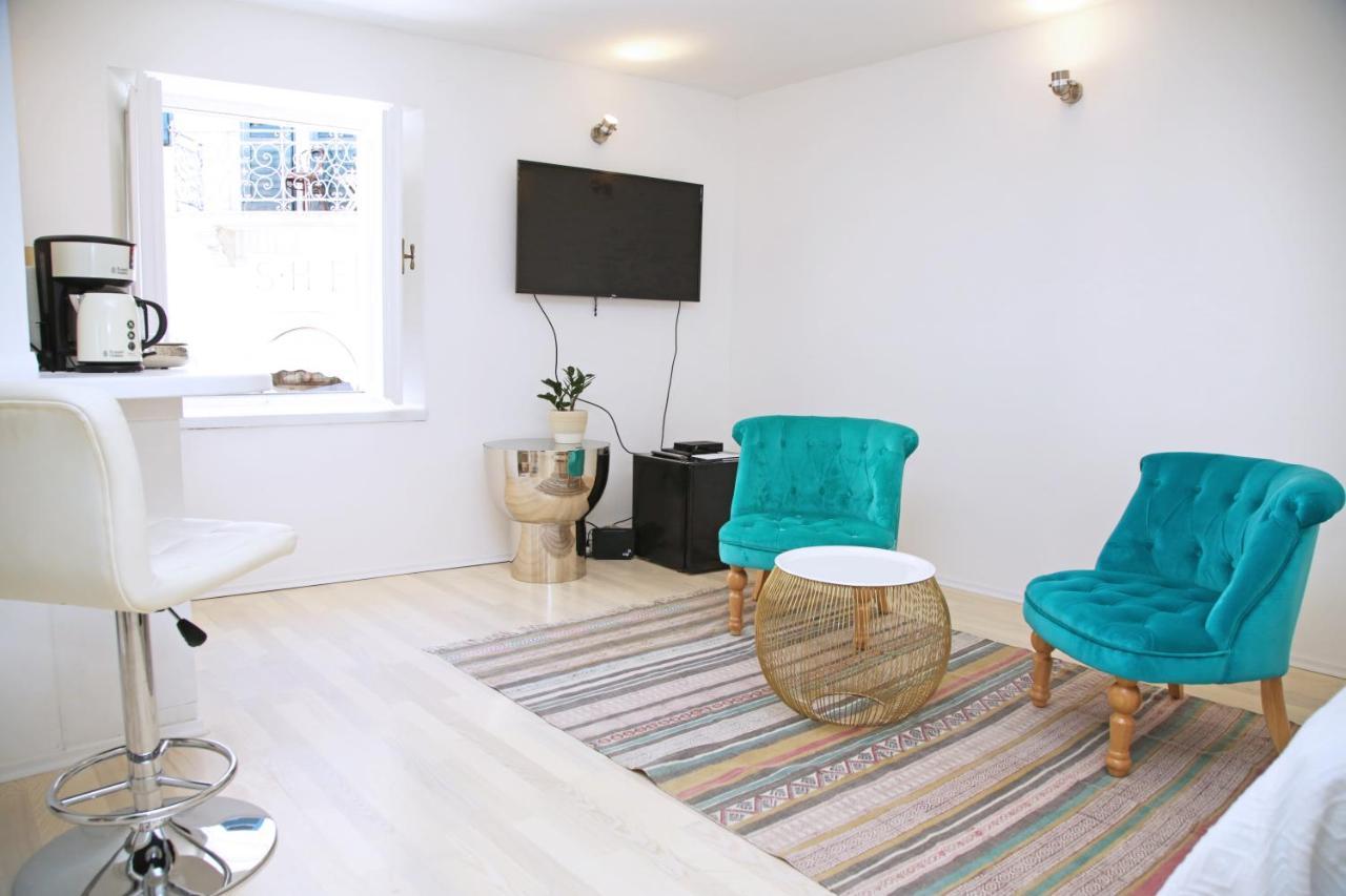 Swan City Apartment & Room Sibenik Exterior photo