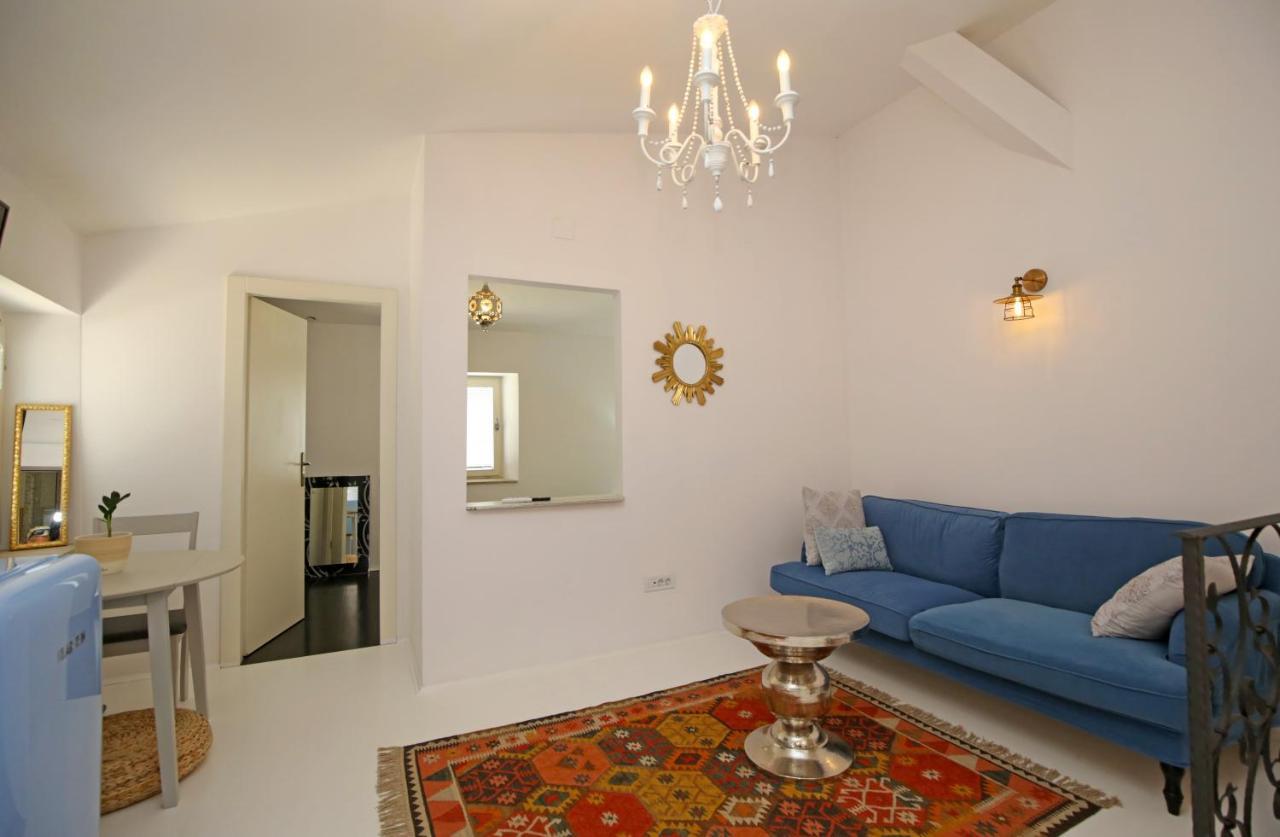 Swan City Apartment & Room Sibenik Exterior photo