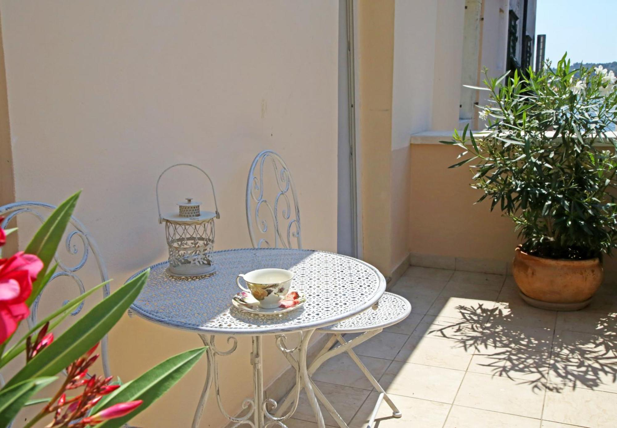 Swan City Apartment & Room Sibenik Exterior photo